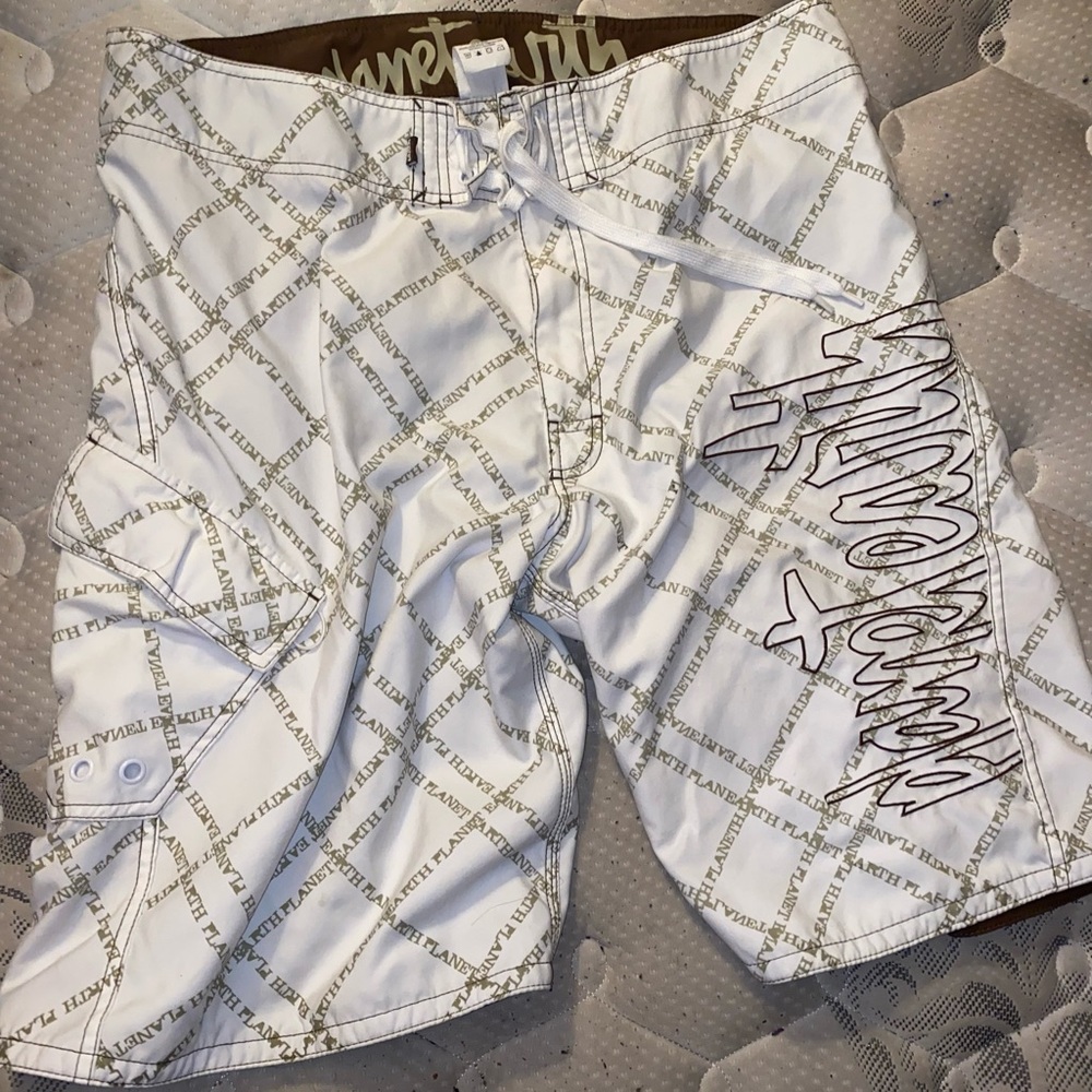 Planet earth board shorts